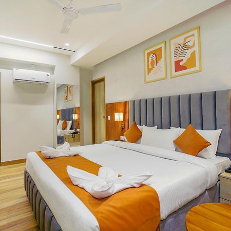 Hotel West Inn Premium Kharar Ngoại thất bức ảnh