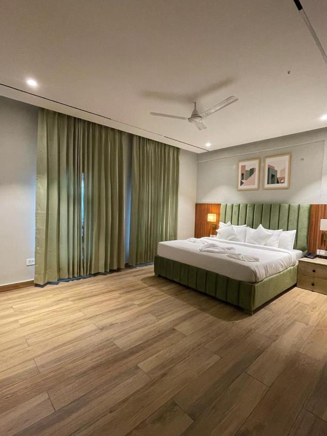 Hotel West Inn Premium Kharar Ngoại thất bức ảnh
