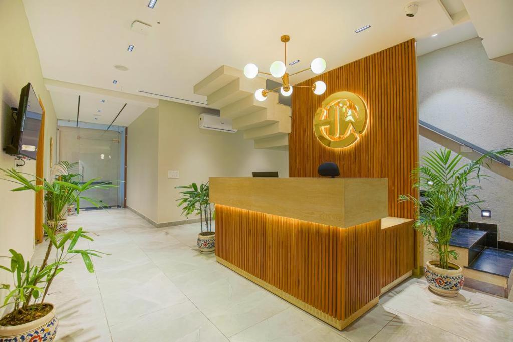Hotel West Inn Premium Kharar Ngoại thất bức ảnh